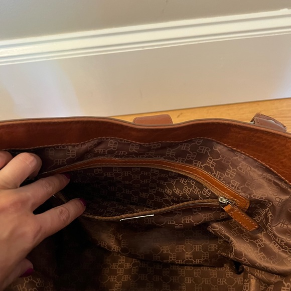 Banana Republic Leather Tote Bag and Wallet Set - Picture 14 of 14